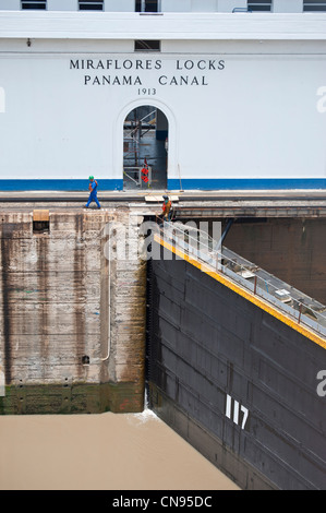 Panama, Panama City, Panama-Kanal, Miraflores-Schleusen Stockfoto