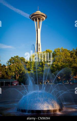 Space Needle und internationalen Brunnen im Seattle Center in Seattle, Washington Stockfoto