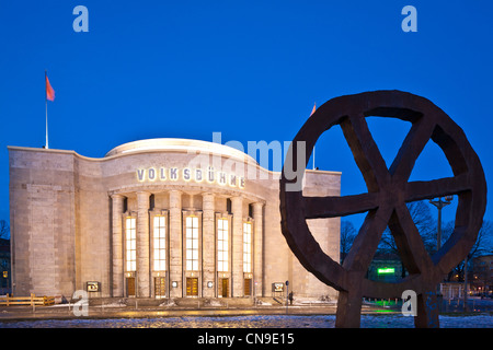 Deutschland, Berlin, Mitte, Rosa-Luxemburg-Platz, Volksbühne, ein Theater, das vom Architekten Oskar Kaufmann, wurde 1914 erbaut Stockfoto