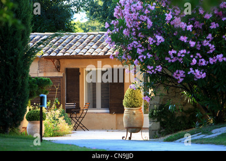 Frankreich, Vaucluse, Lubéron, Lourmarin, Auberge La Feniere Stockfoto