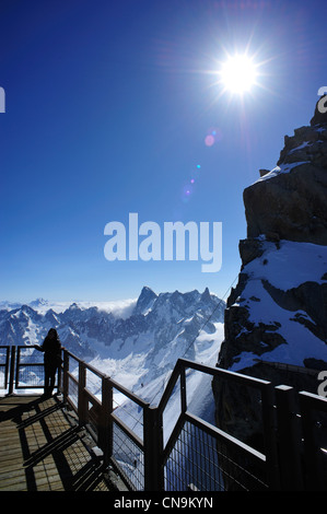 Frankreich, Haute Savoie, Chamonix, Aiguille du Midi mit einer Seilbahn im Jahr 1955 eingeweiht Stockfoto