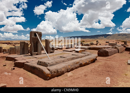 Prä-Inka Website Tiwanaku, Aera Puma Puncu, UNESCO-Weltkulturerbe, La Paz, Bolivien, Südamerika Stockfoto