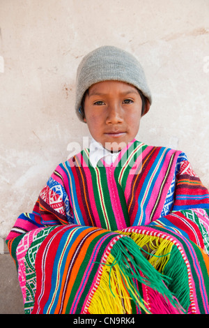 Peru, Cuzco Provinz, Huasao, aufgeführt als mystische touristisches Dorf, Manuel, Schamane (Curandero) 9 Jahre alt Stockfoto