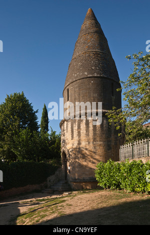 Frankreich, Dordogne, schwarzen Perigord, Sarlat la Caneda, The Lantern der Toten (12. Jahrhundert) von fast 10 m hohe Stockfoto