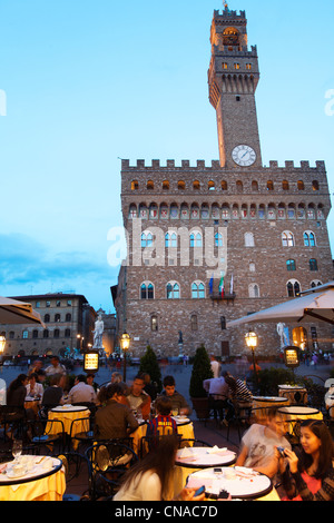 Italien, Toskana, Florenz, Altstadt Weltkulturerbe der UNESCO, Piazza della Signoria mit dem Palazzo Vecchio Stockfoto