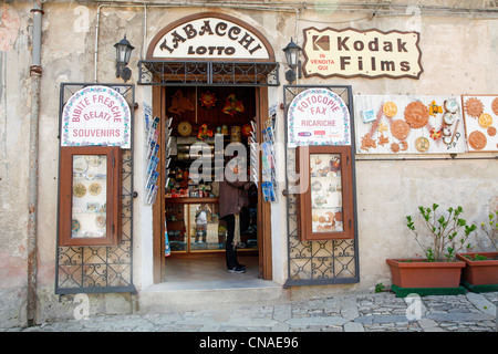 Souvenirladen in Erice, Sizilien, Italien Stockfoto