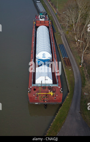 Frankreich, Eure, Amfreville Sous Les Monts, Sperren von Posen, Transport der EPC-Stufe der Ariane 5 Rakete (Motorschiff) auf die Stockfoto