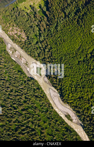 Aerial Detail der Glacialy gefüttert Nourse River, küstennahen Gebirge nördlich von Skagway, Sommer, Skagway, Southeast Alaska, USA. Stockfoto