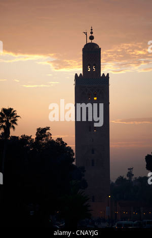 Silhouette der Koutoubia-Moschee Stockfoto