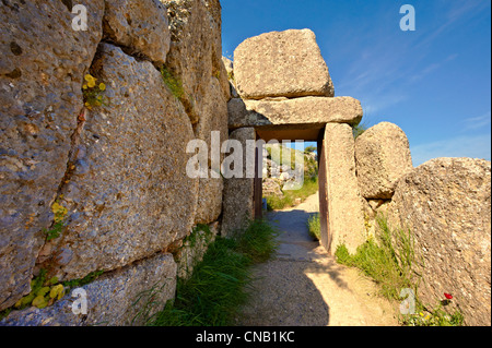 Der Norden Ausfallspforte (Tor) von Mykene archäologischen Sitye (1250 v. Chr). Griechenland Stockfoto