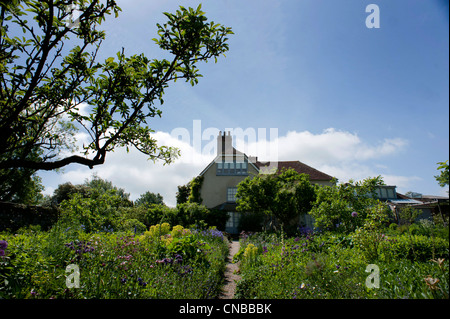 Charleston Farmhouse, in der Nähe von Lewes, East Sussex, England, Heimat des Bloomsbury-Sets. Stockfoto