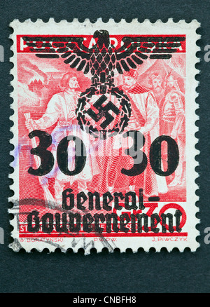 Polnische Briefmarke mit nationalsozialistischen Überdrucken Stockfoto