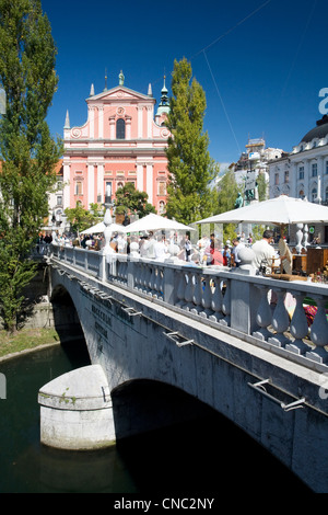 Slowenien, Ljubljana, Spita Bridge, die älteste der drei Brücken (Drachenbrücke) geben Sie in der Altstadt und der franziskanischen Stockfoto