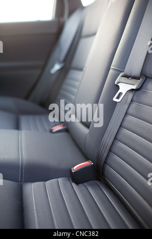 Moderne PKW-Innenraum (flachen DOF - selektiven Fokus, getönten Farbbild) Stockfoto