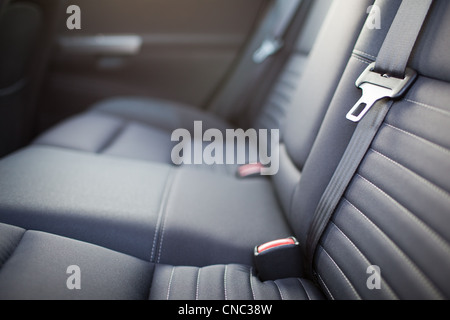 Moderne PKW-Innenraum (flachen DOF - selektiven Fokus, getönten Farbbild) Stockfoto