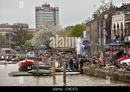 158. Xchanging Oxford & Universitäten Cambridge Boat Race Stockfoto