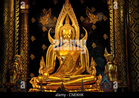 Phra Buddha Chinnarat Stockfoto