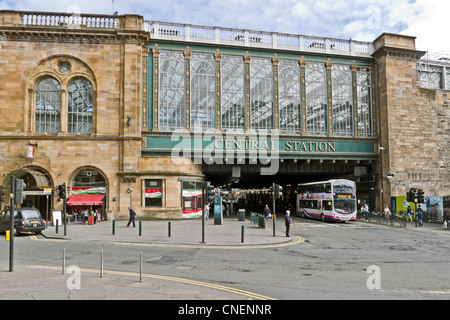 Glasgow Central Railway Station spanning Argyle Street in Glasgow Schottland von der Westseite des Bahnhofs gesehen. Stockfoto