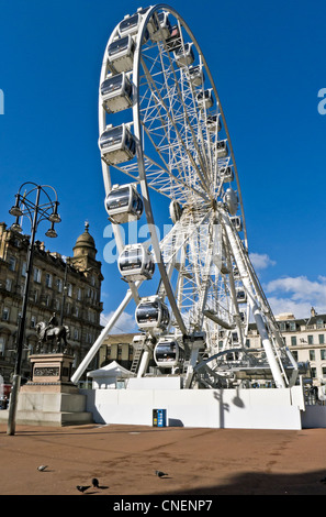 Wheel of Glasgow in George Square Glasgow Schottland präsentiert von großen Sehenswürdigkeiten der Stadt. Stockfoto