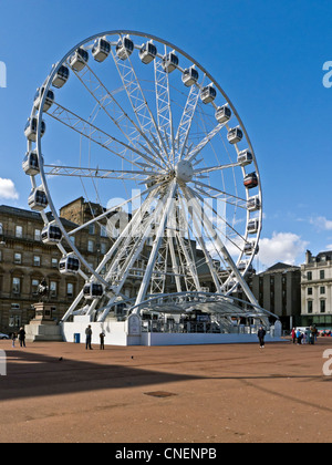 Wheel of Glasgow in George Square Glasgow Schottland präsentiert von großen Sehenswürdigkeiten der Stadt. Stockfoto