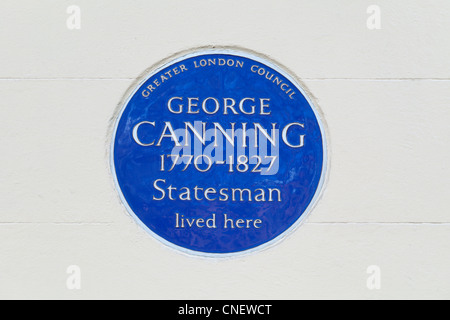 Blaue Plakette zum Gedenken an George Canning, London, England Stockfoto