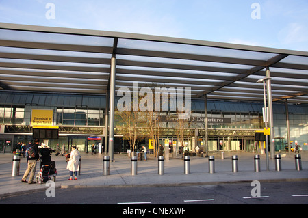 Terminal 3, Heathrow Airport. London Borough von Hounslow, Greater London, England, Vereinigtes Königreich Stockfoto