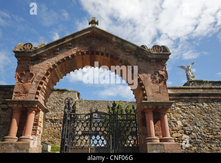 Friedhof von Comillas von Lluís Domènech ich Montaner, Comillas, Kantabrien, Spanien Stockfoto