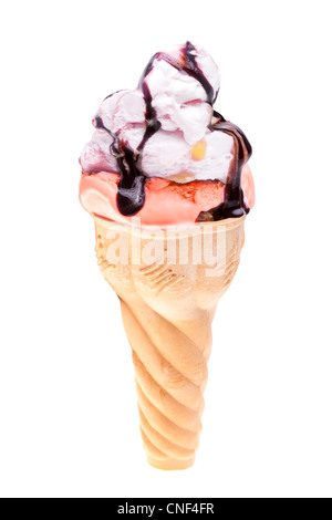 Kegel mit Obst Eis Stockfoto