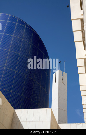 Minarett und Kuppel der Moschee, König Faisal Foundation für Forschung und Islamwissenschaft, Riyadh, Saudi Arabien Stockfoto