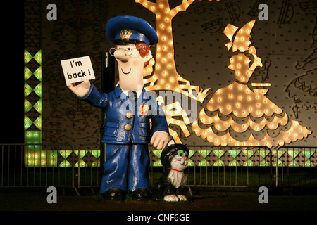 Postbote Pat in Blackpool Illuminations Stockfoto