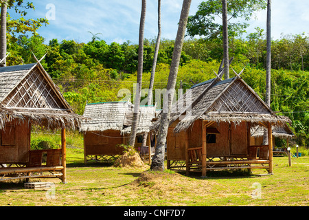 Bungalowanlage im Dschungel, Koh Lanta, Thailand Stockfoto