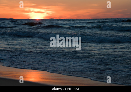 Sonnenuntergang über schönen Lake Superior im nördlichen Michigan State, USA Stockfoto