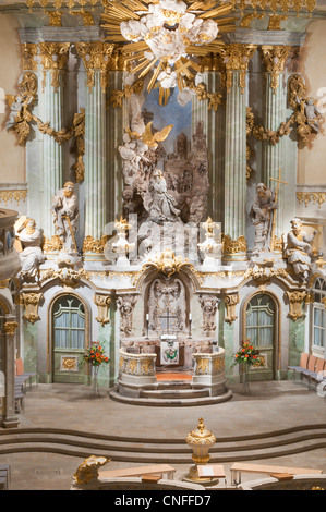 Innen Hauptaltar der Frauenkirche Dresden, Deutschland. Stockfoto