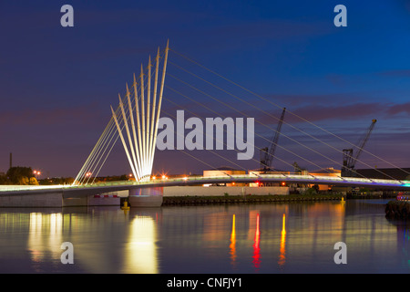 Media City UK Fußgängerbrücke, Salford Quays, Salford, UK Stockfoto