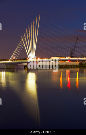 Media City UK Fußgängerbrücke, Salford Quays, Salford, UK Stockfoto