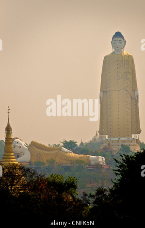 Riesige stehende Buddha Bodhi Tahtaung, Monywa, Birma Stockfoto