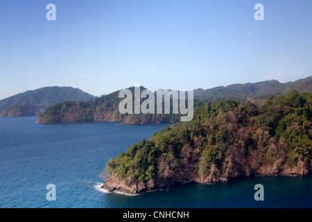 Eine Luftaufnahme des Coiba, die größte Insel vor der Küste von Panama in Mittelamerika. Stockfoto