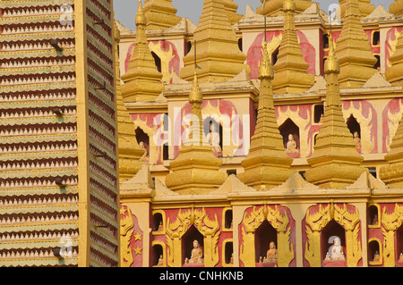 Außenseite des Thanboddhay Paya, Monywa, Burma. Myanmar. Thambuddhei Stockfoto