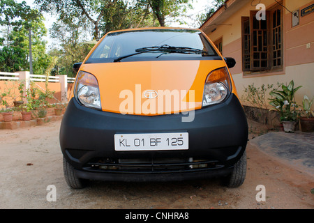 Tata Nano; auch als ein-Lakh Auto Kleinwagen Stockfoto