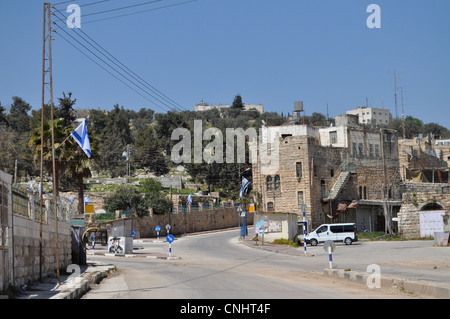 Palästinensische Stadt Hebron unter der israelischen Besatzung, Al Shuhhada Street, der Souk, Ibrahim Moschee militarisiert Schule Viertel Stockfoto