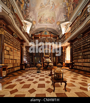 Jesuiten Barock Bibliothek Klementinum Prag Bibliothek wurde 1727 höchstwahrscheinlich nach Plan Kilian Ignaz Dienzenhofer beendet. Stockfoto