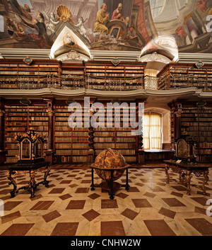 Jesuiten Barock Bibliothek Klementinum Prag Bibliothek wurde 1727 höchstwahrscheinlich nach Plan Kilian Ignaz Dienzenhofer beendet. Stockfoto