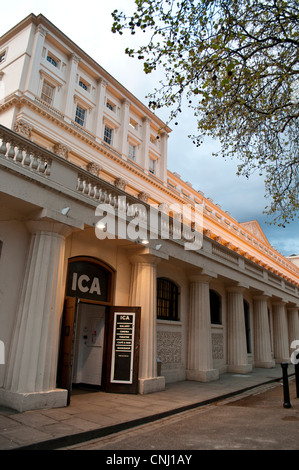 ICA, Carlton Haus, Terrasse, die Mall, London, UK Stockfoto