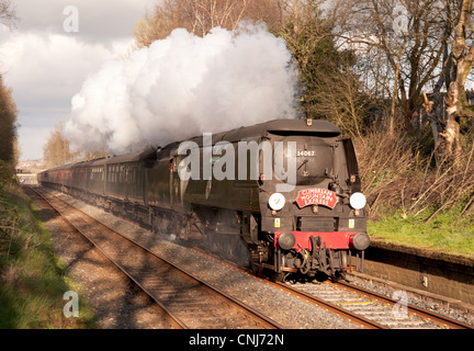 "Battle of Britain" Klasse Dampf Lok Tangmere schleppen "Cumbrian Mountain Express" besondere Dampf Stockfoto