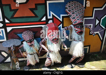 Souvenir Geist Sockelfiguren Lesedi African Cultural Village, Broederstroom, Johannesburg, Gauteng, Südafrika Stockfoto