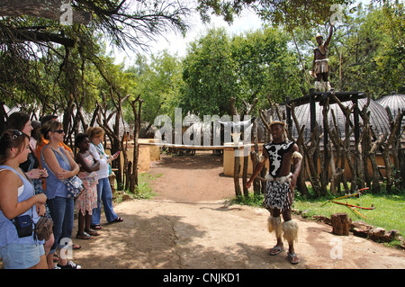 Lesedi African Cultural Village, Broederstroom, Johannesburg, Provinz Gauteng, Südafrika Stockfoto