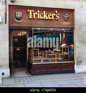 Trickers Schuhmacher in der Jermyn Street Mayfair London. Durch königliche Appiontment Stockfoto