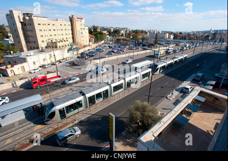 Nahen Osten Isael Jerusalem Light Rail Line Zug Transport rund um die alte Stadt Heil HaHandasa Stockfoto