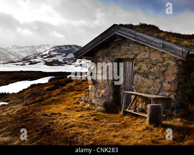 alte Hütte auf dem Hardanger-Plateau in Norwegen Stockfoto