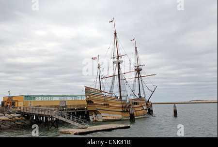 Die Mayflower II segelte Nachbildung des Schiffes die Pilger nach Amerika, in Plymouth, Massachusetts Stockfoto